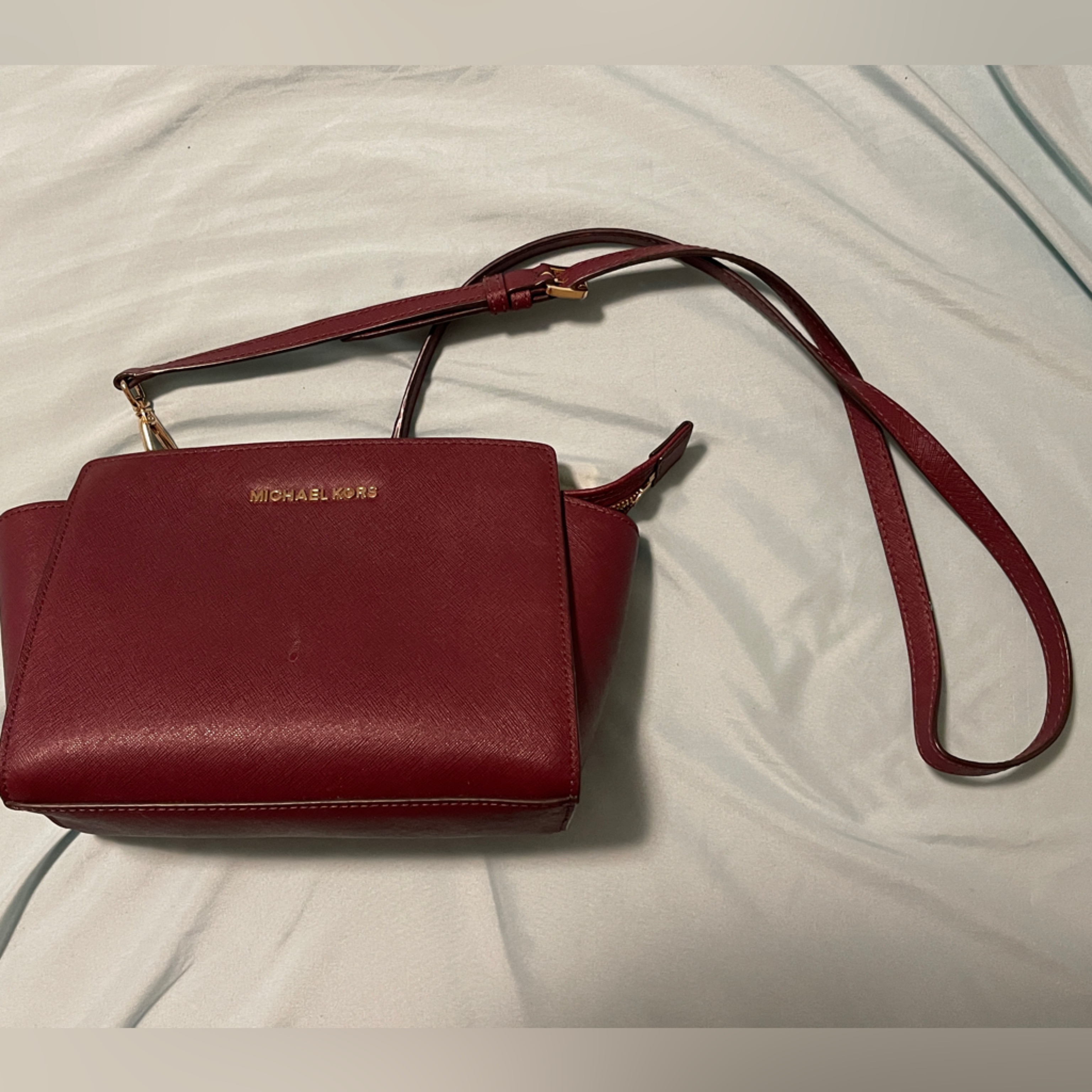 Michael Kors Small Selma In Maroon